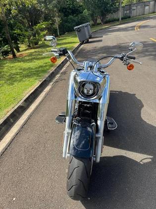 HARLEY-DAVIDSON SOFTAIL FAT BOY 114 HARLEY-DAVIDSON SOFTAIL FAT BOY 114